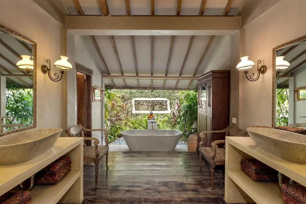 Photo - Villa Koyama by Villa Finder