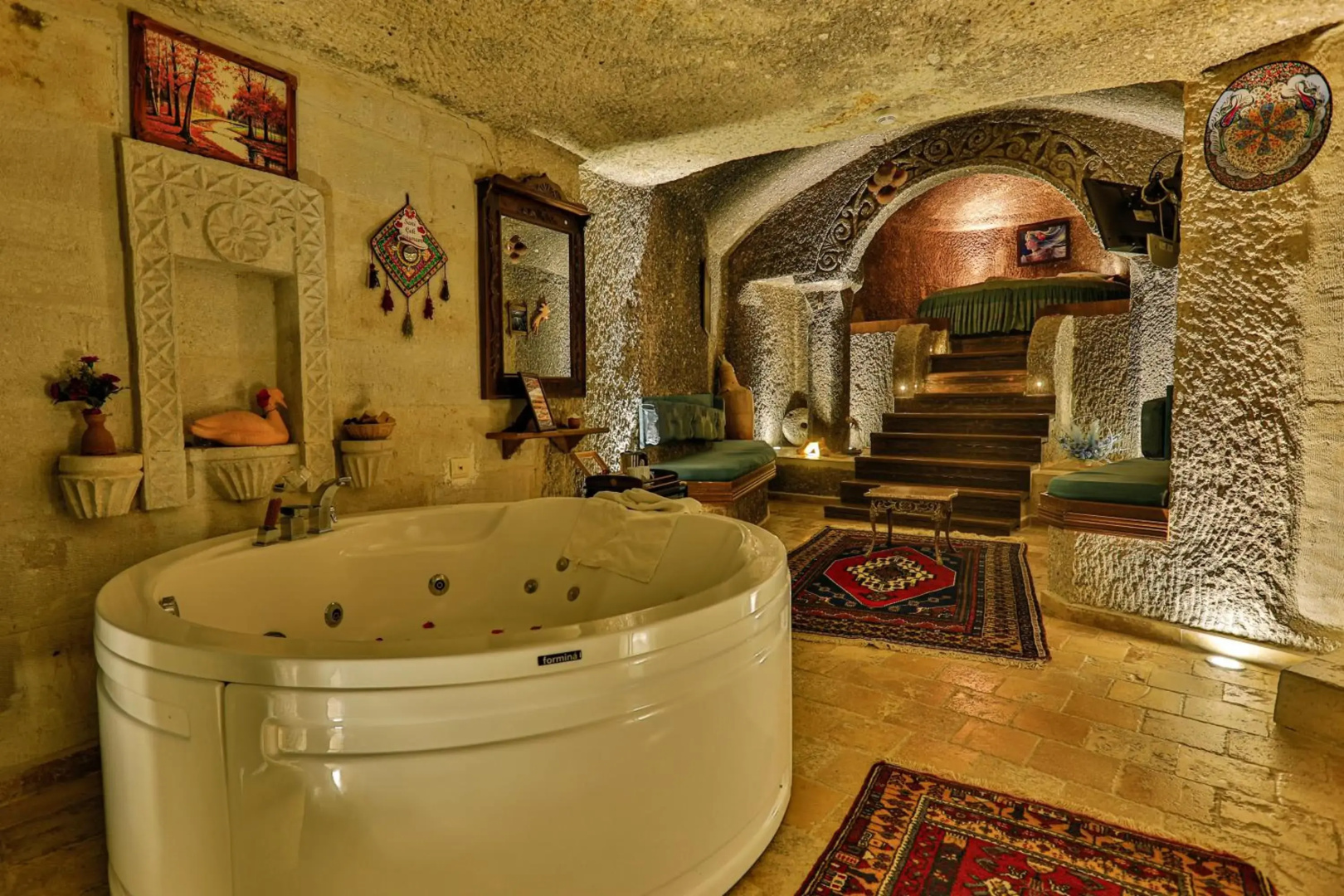 Photo - Hidden Cave Hotel