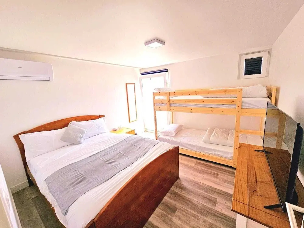 Photo - Peers Guest House