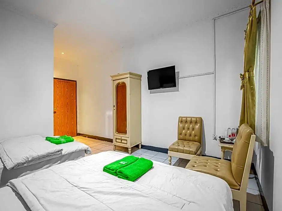 Foto - Hotel Cempaka Sari