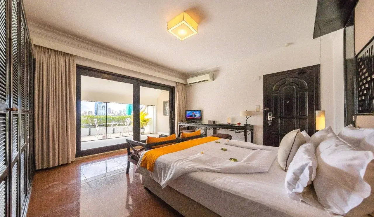 Foto - White Mansion 白色公馆