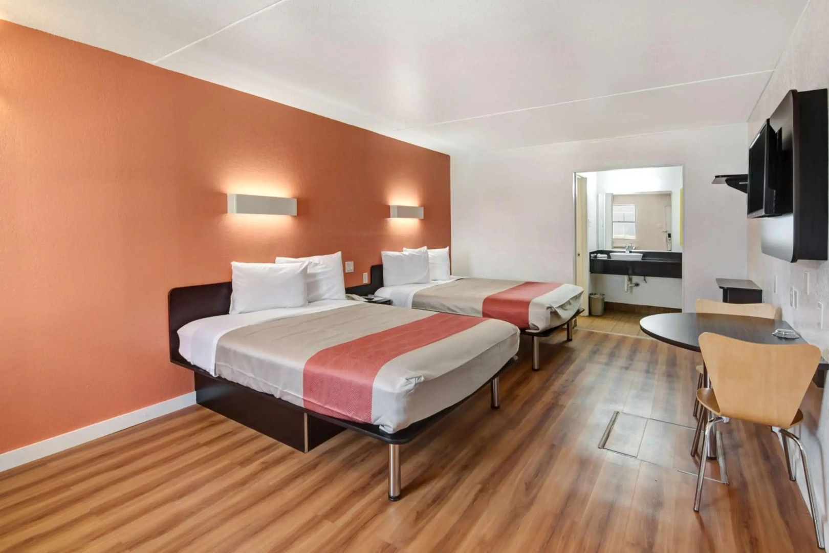 Photo - Motel 6-Dallas, TX - Forest Lane