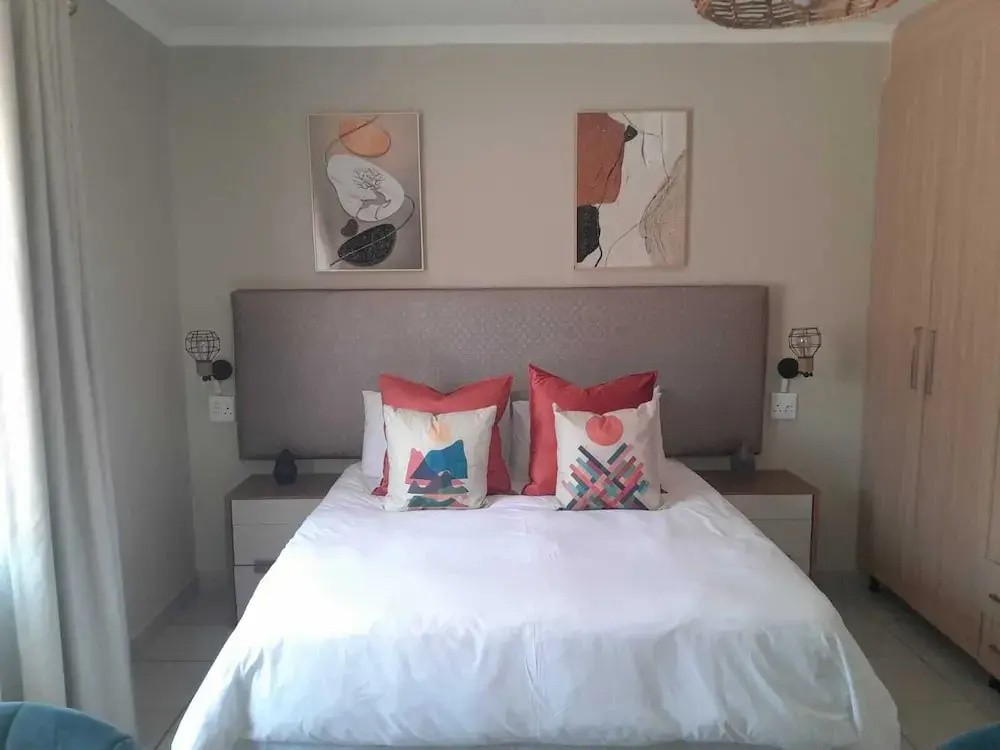 Photo - Nu Oasis guest house