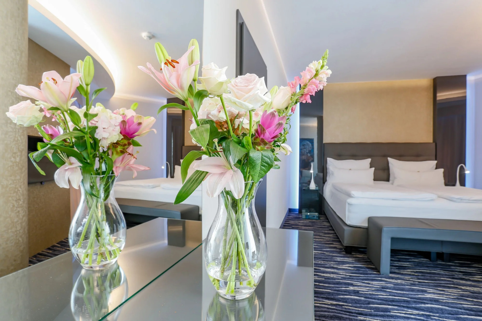 Foto - Dancing House - Tančící dům hotel