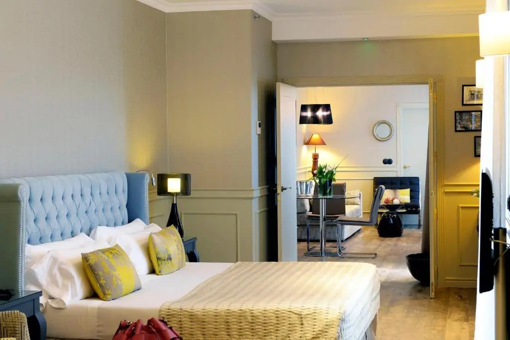 Photo - El Avenida Palace