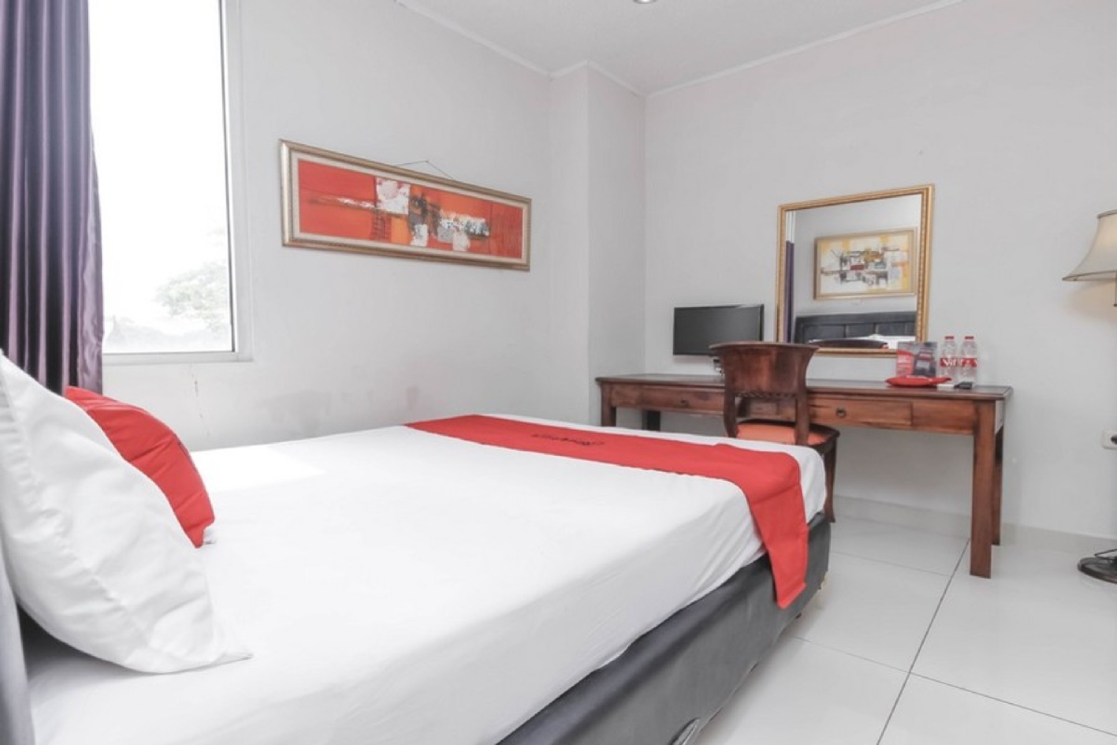 Foto - RedDoorz Plus @ Cikarang