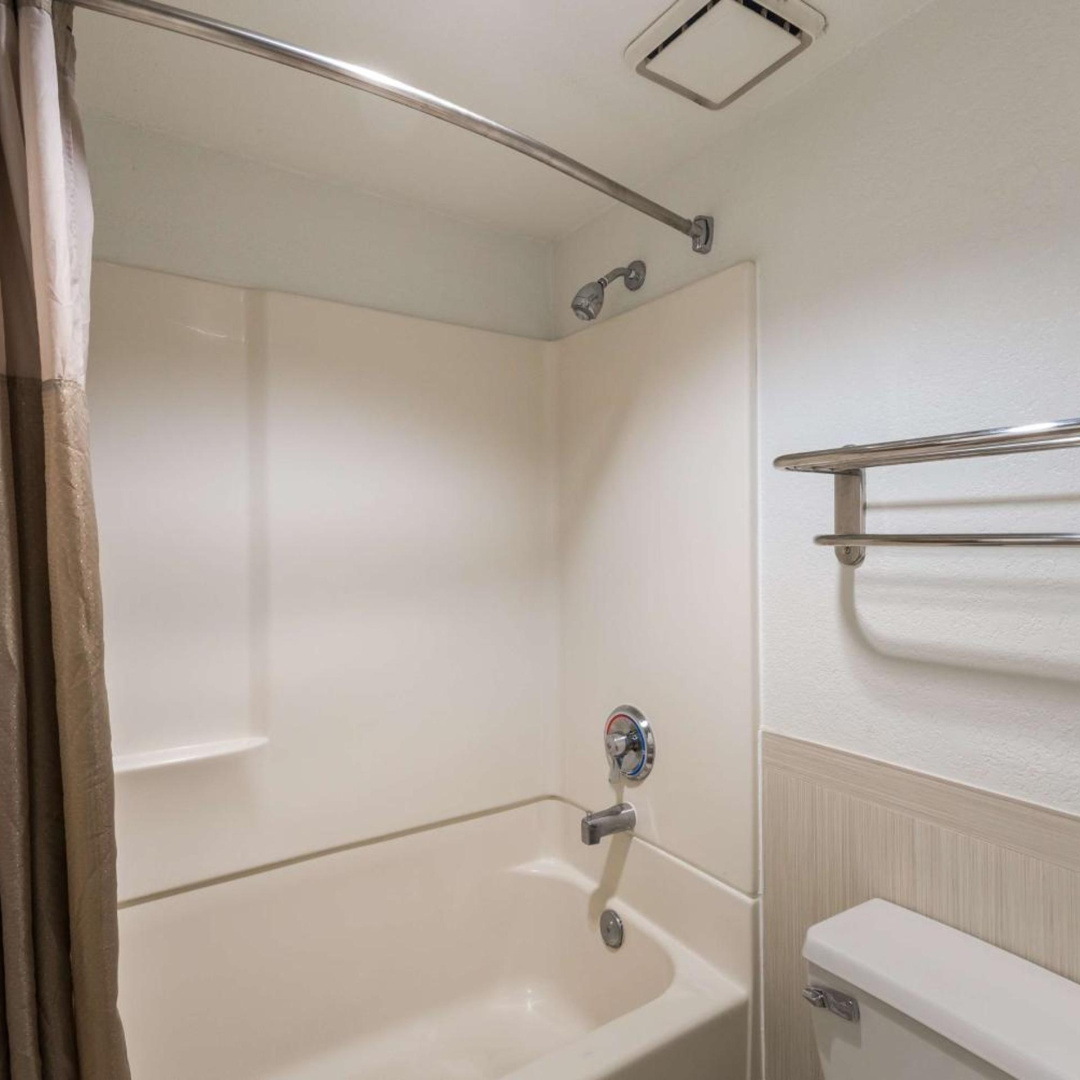 Photo - Motel 6 Houston, TX - Brookhollow