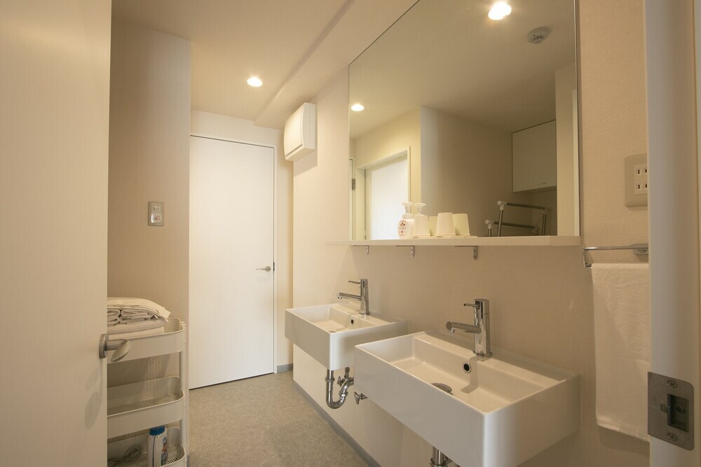 Photo - Minn Ueno Iriya