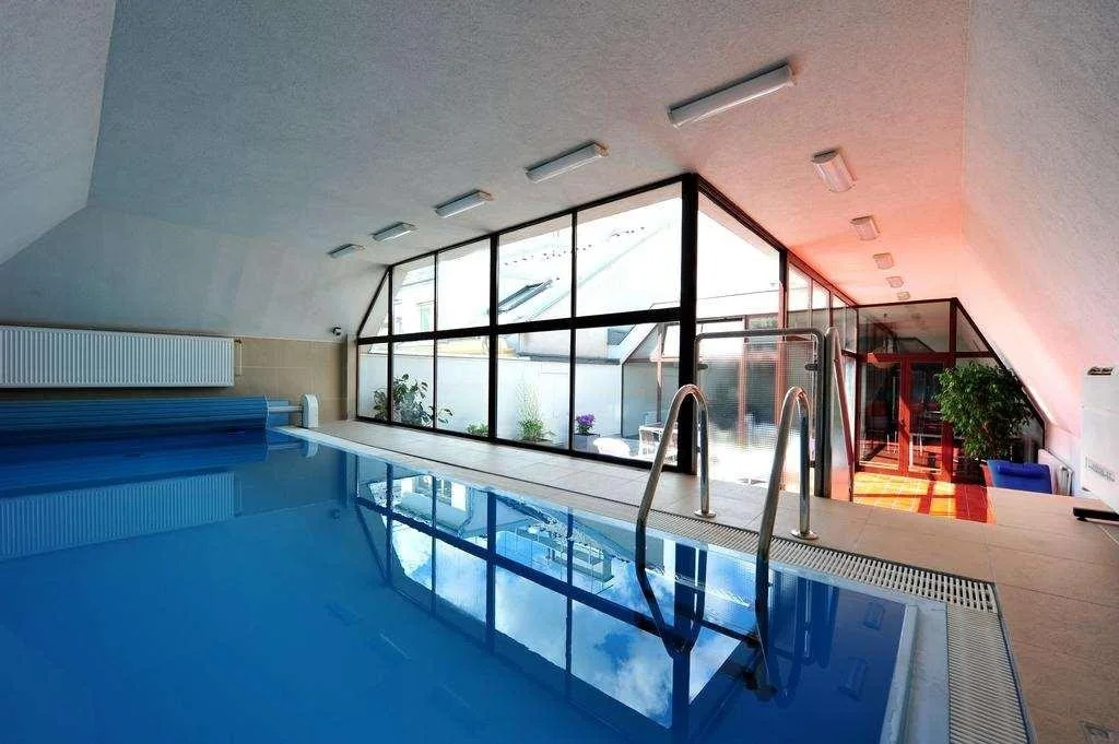 Photo - The Weekend Hotel