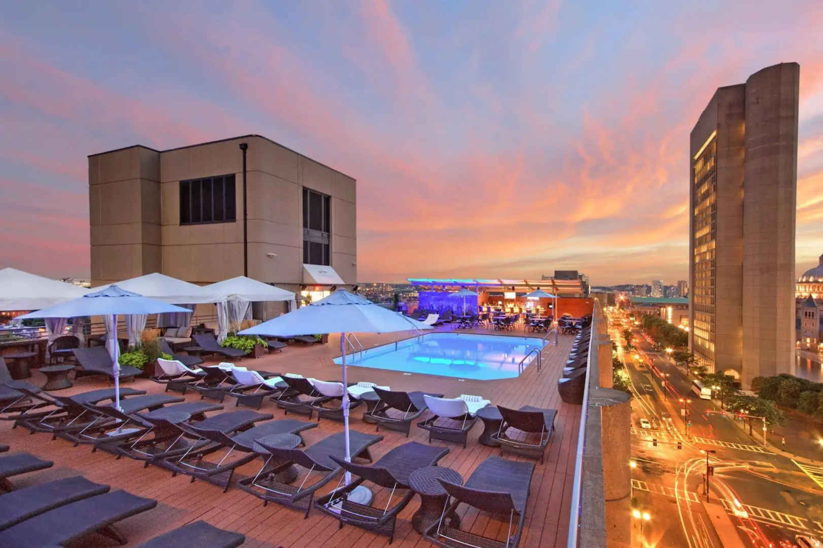 Photo - The Colonnade Hotel