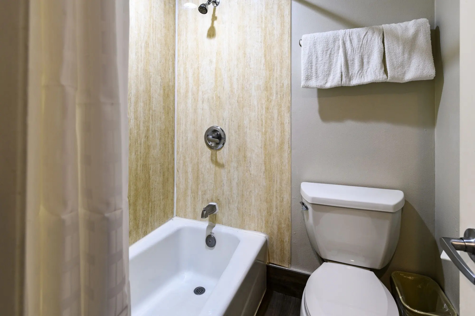 Photo - Hyland Inn near Legoland