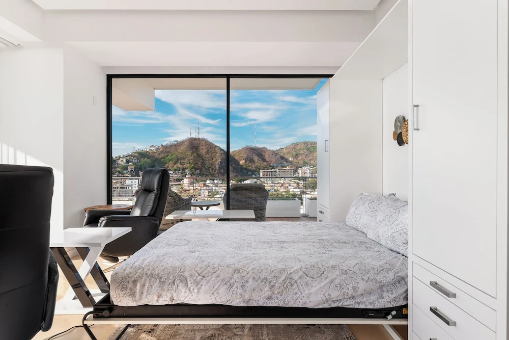 Foto - Maxwell Collection Romantic Zone