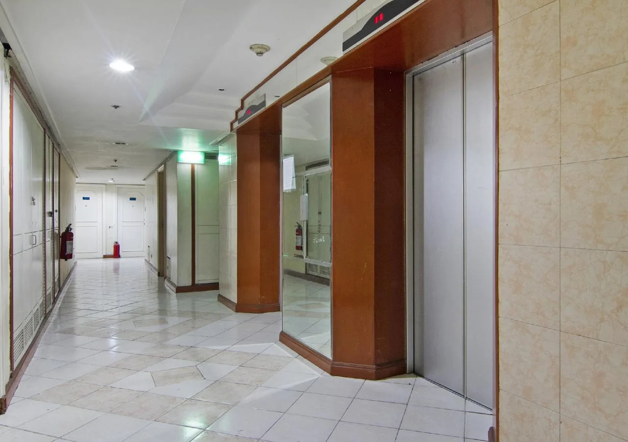 Foto - RedDoorz at MPT Suites