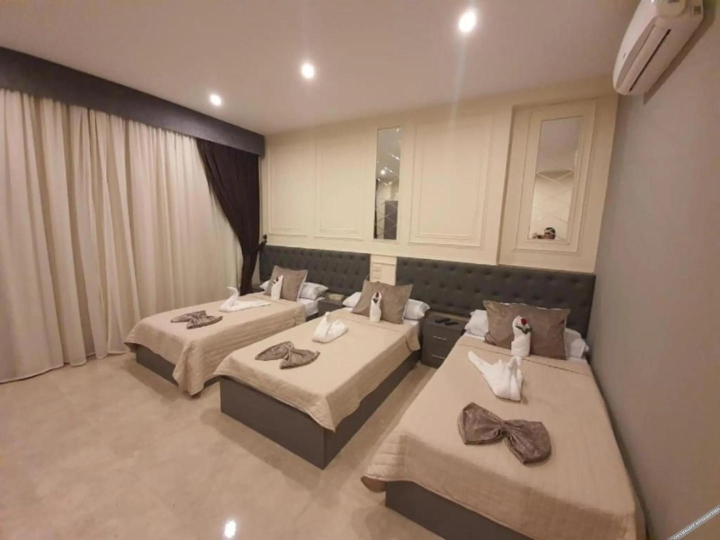 Photo - City Palace Hotel