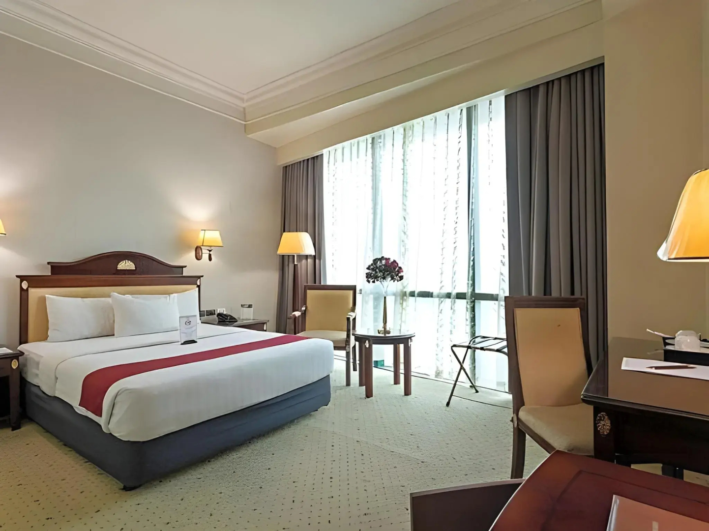 Foto - Sarrosa International Hotel and Residential Suites