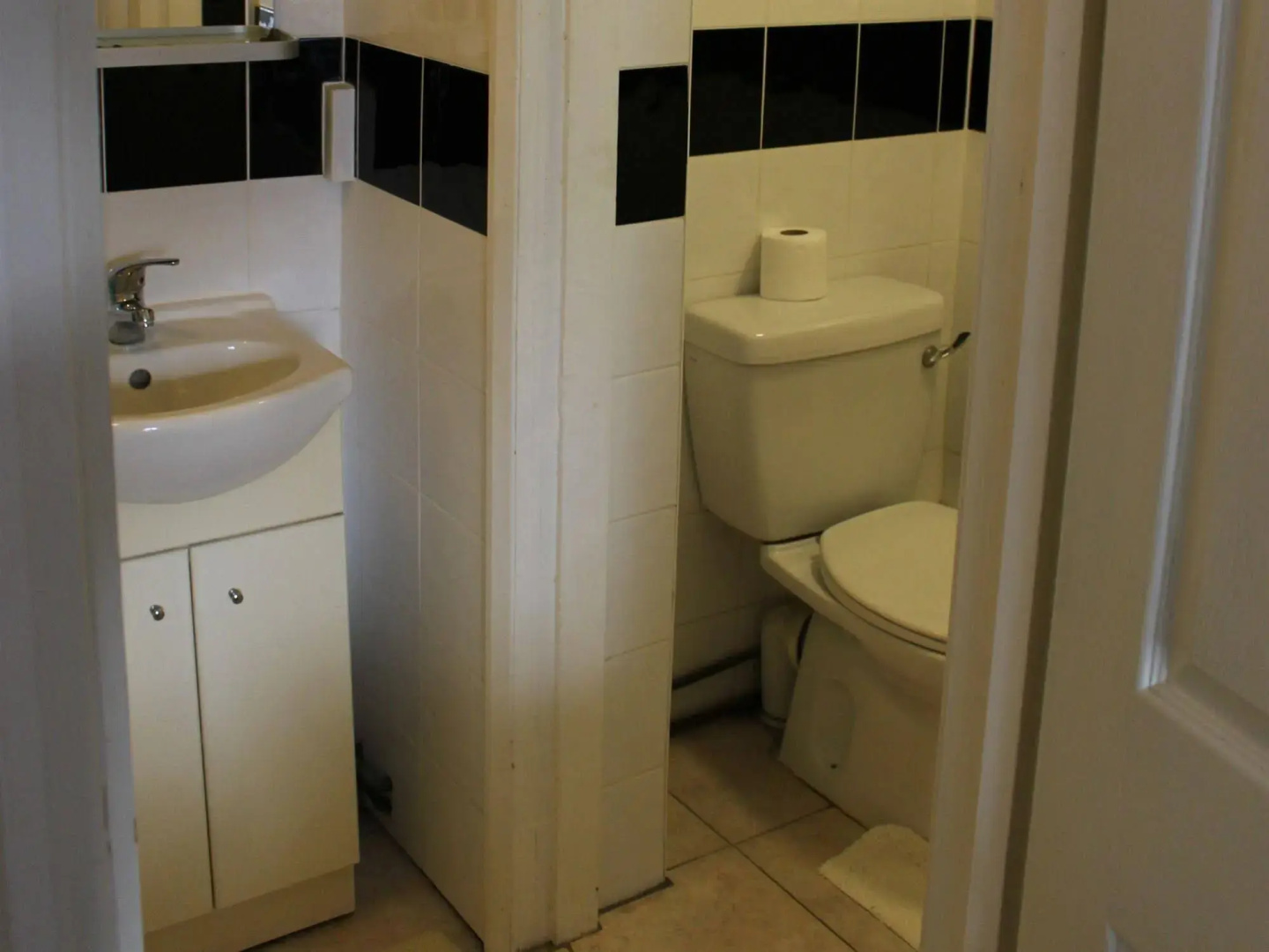 Photo - Debden Guest House