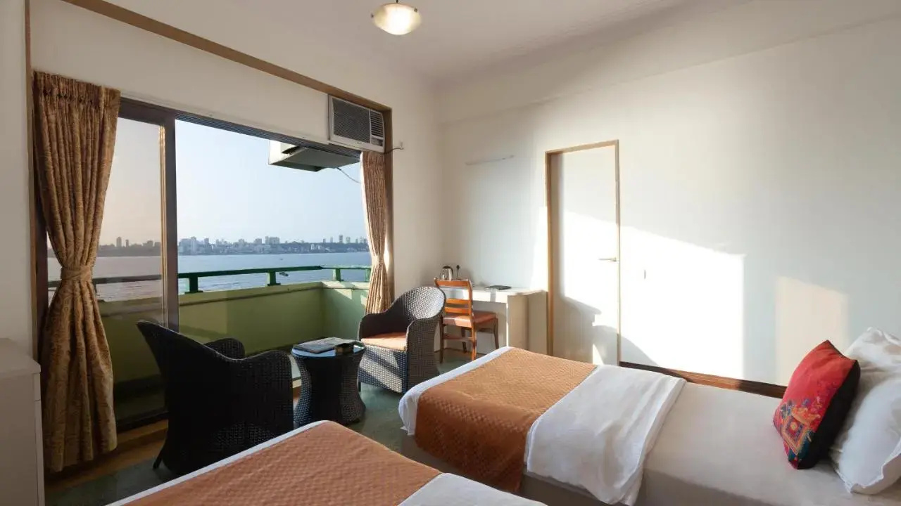 Photo - Sea Green Hotel