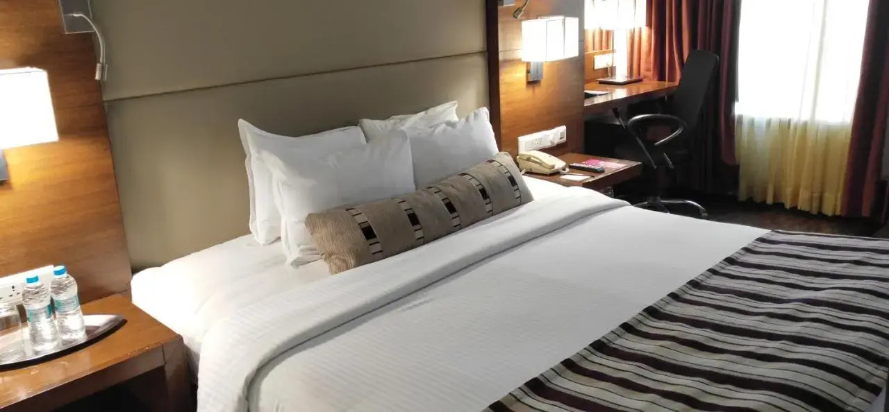 Photo - Royal Orchid Central, Pune