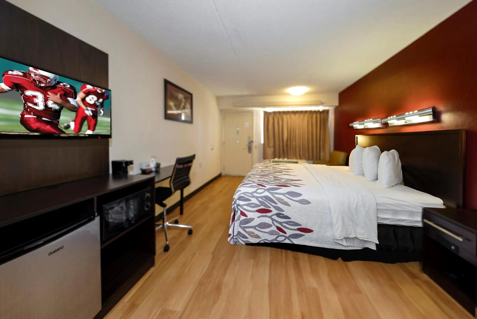 Photo - Red Roof Inn Dallas - DFW Airport North