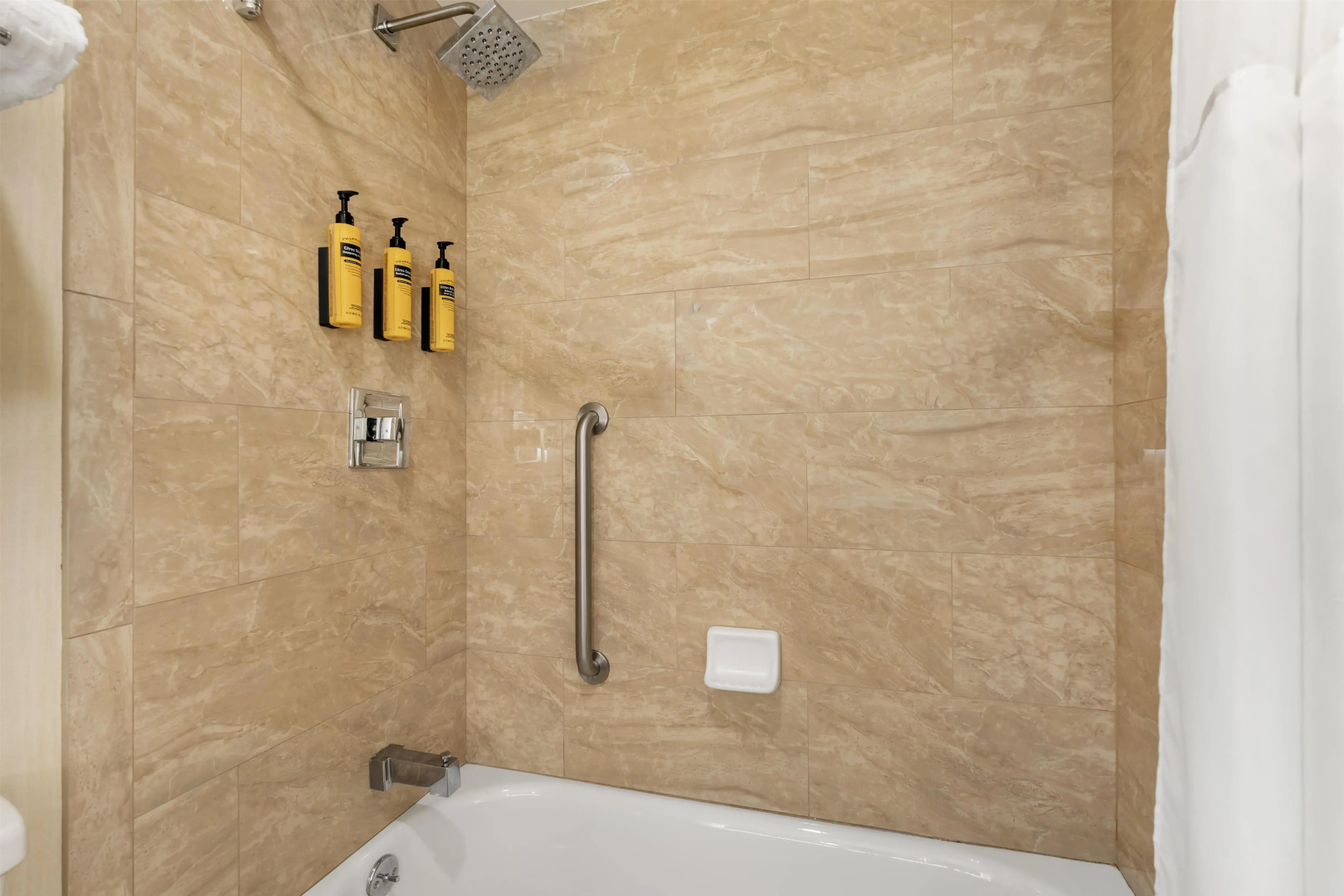 Foto - Best Western Plus Carriage Inn