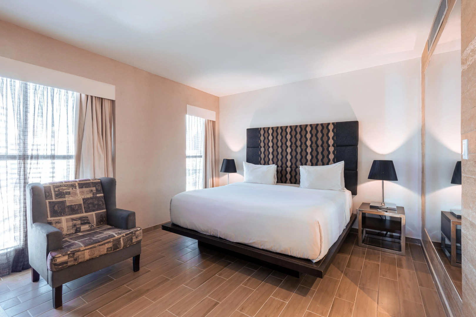 Foto - Exe Oriental Panamá