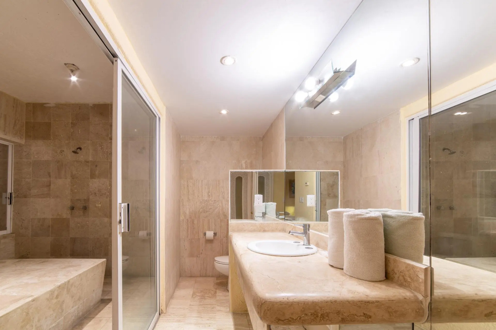 Photo - Hotel Villamar Princesa Suites