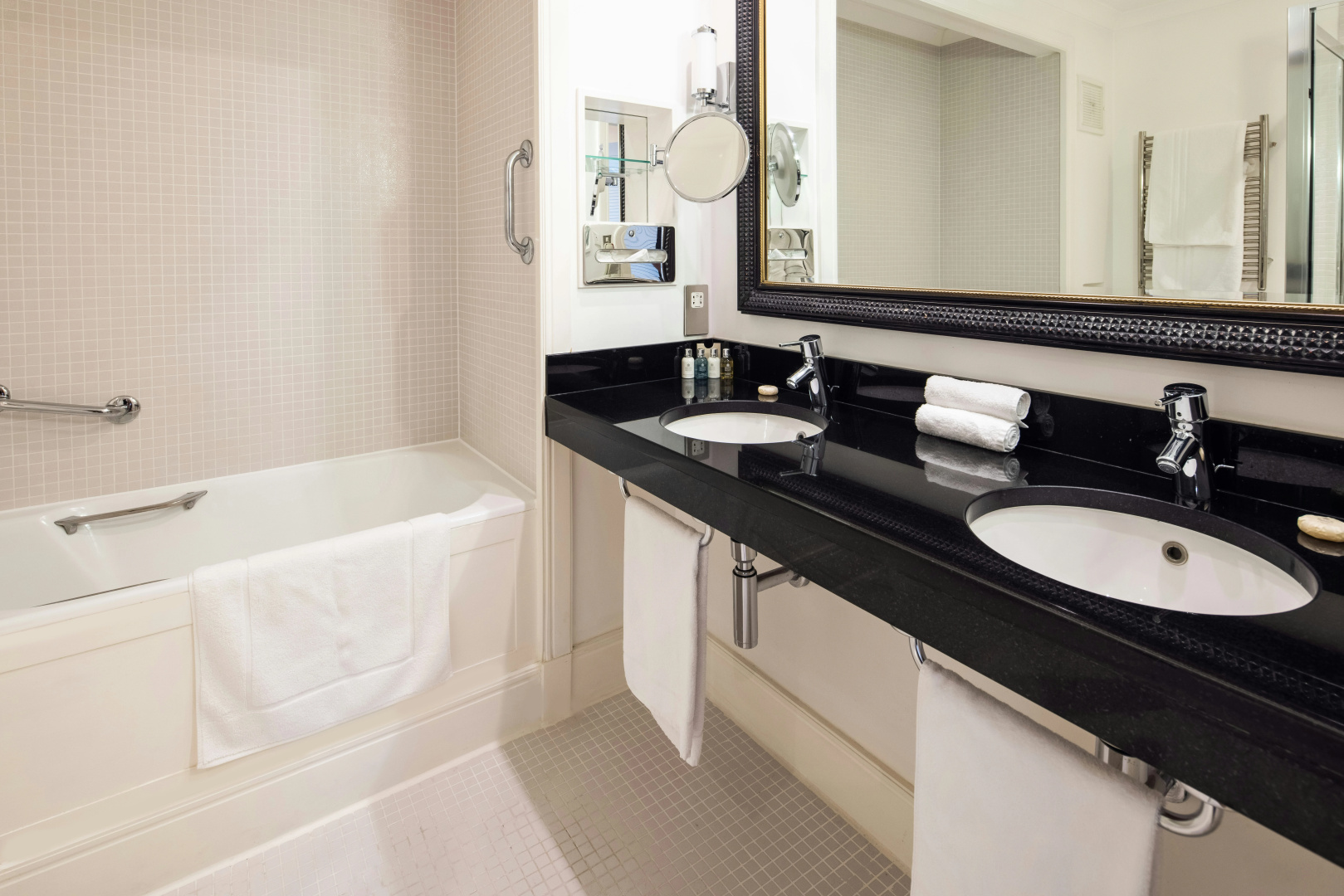 Photo - The Atlantic Hotel - Small Luxury Hotels of the World