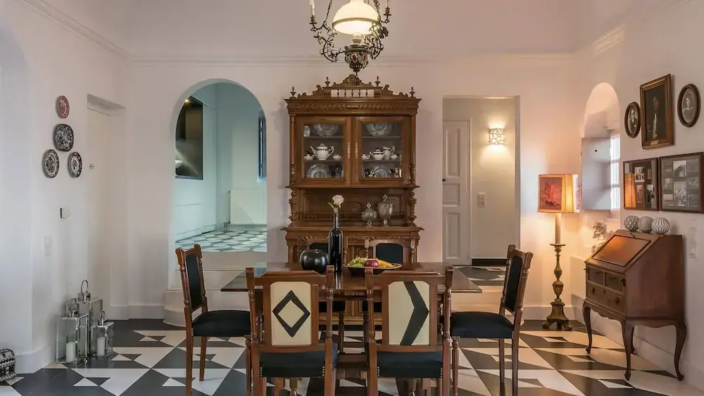 Foto - Coat of Arms Mansion