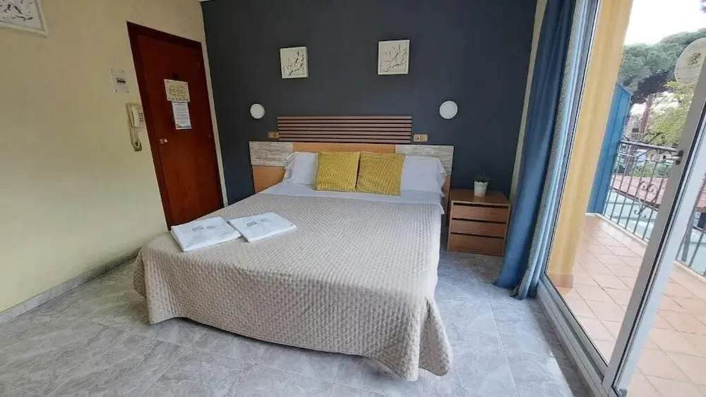 Photo - Hotel Rodsan Suizo