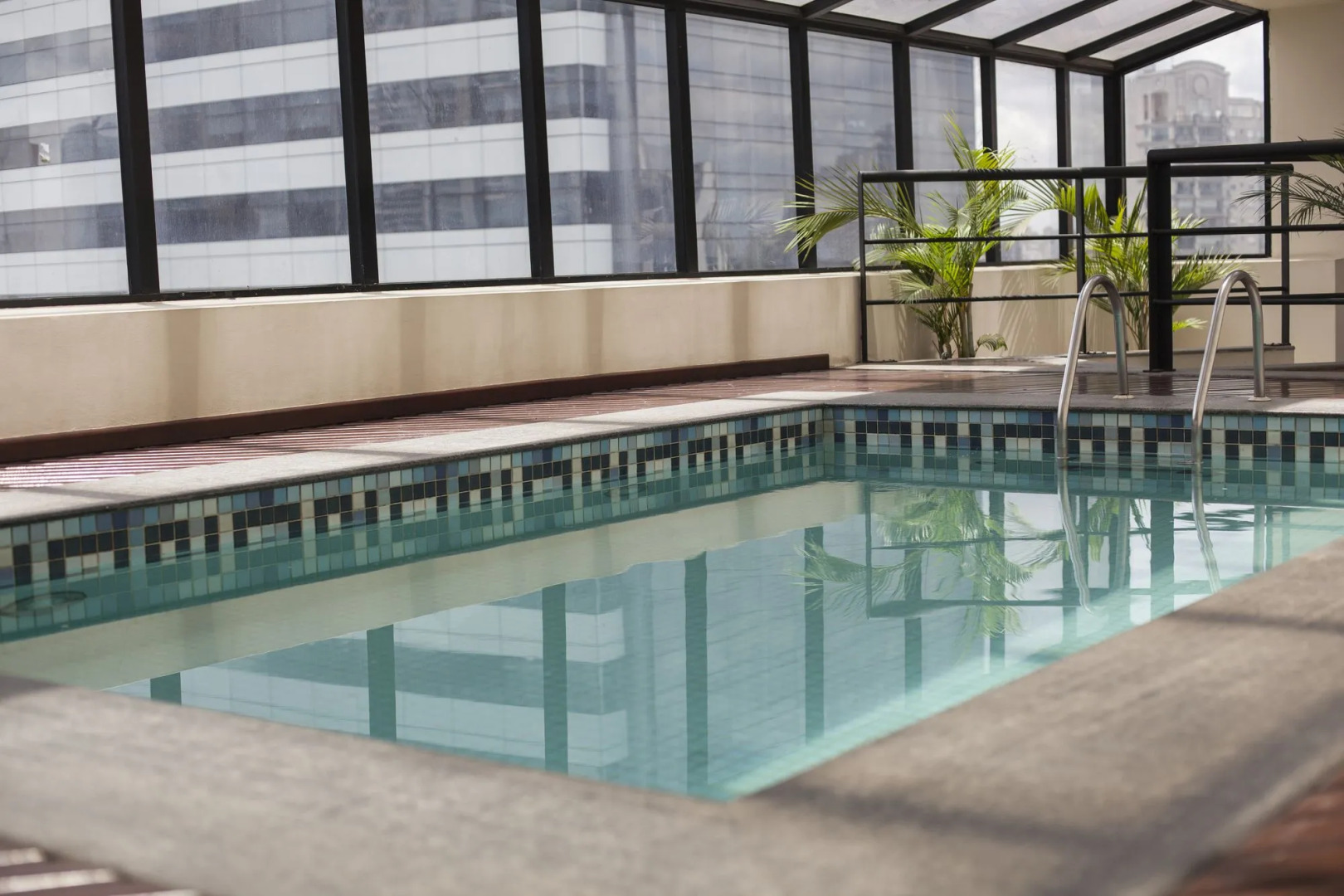 Photo - Bristol The Time Berrini