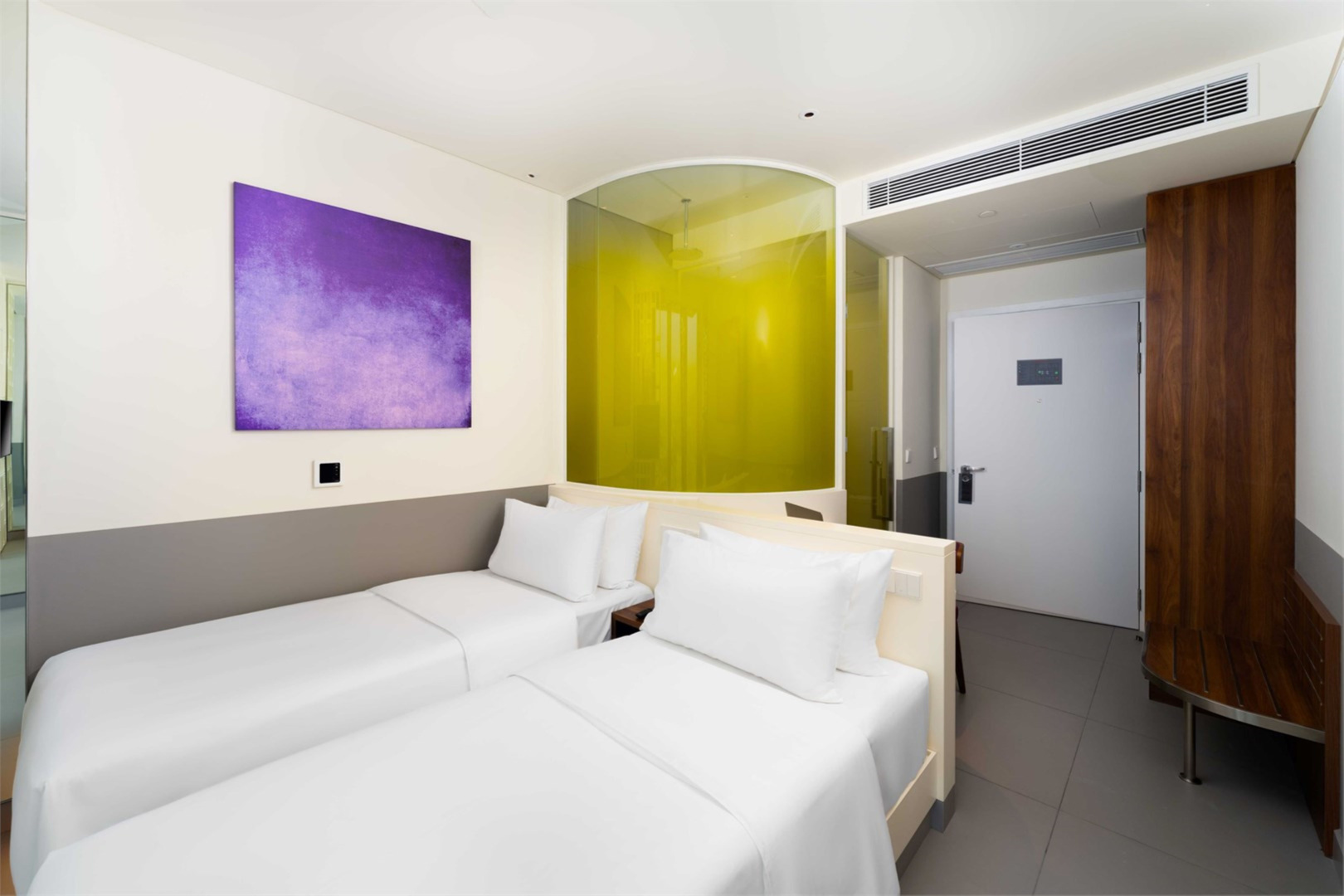 Photo - Wink Saigon Centre, Unscripted by Hyatt - 24 Hours stay