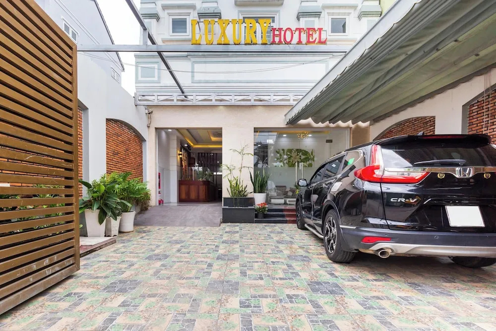 Photo - Luxury Hotel