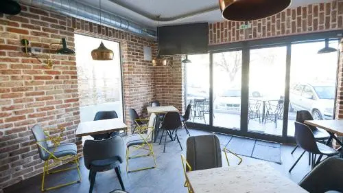 Urbanista Hotel And Bar