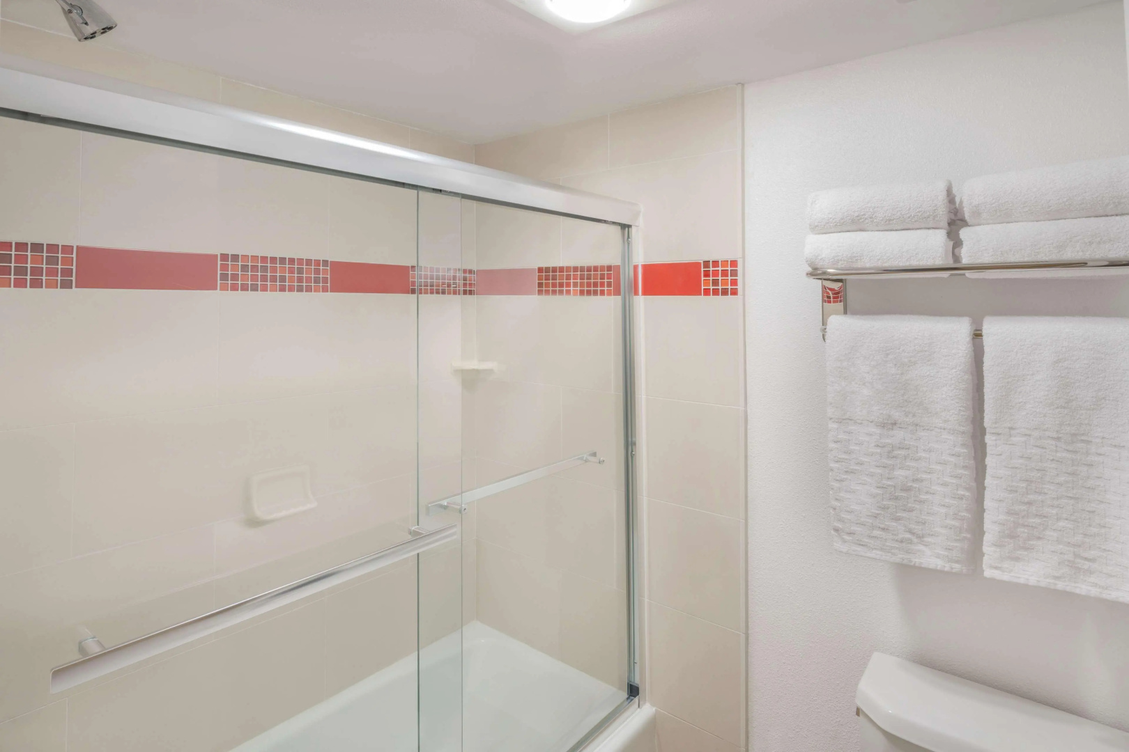Photo - Best Western Plus Raffles Inn & Suites