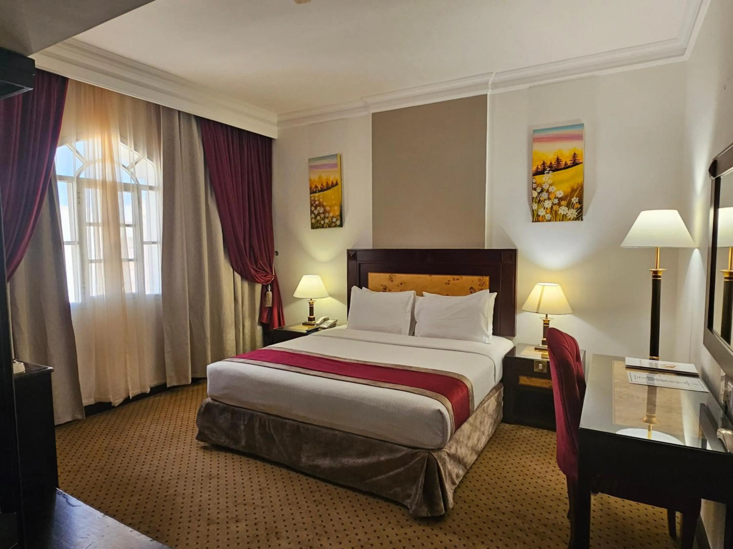 Photo - Caesar Hotel