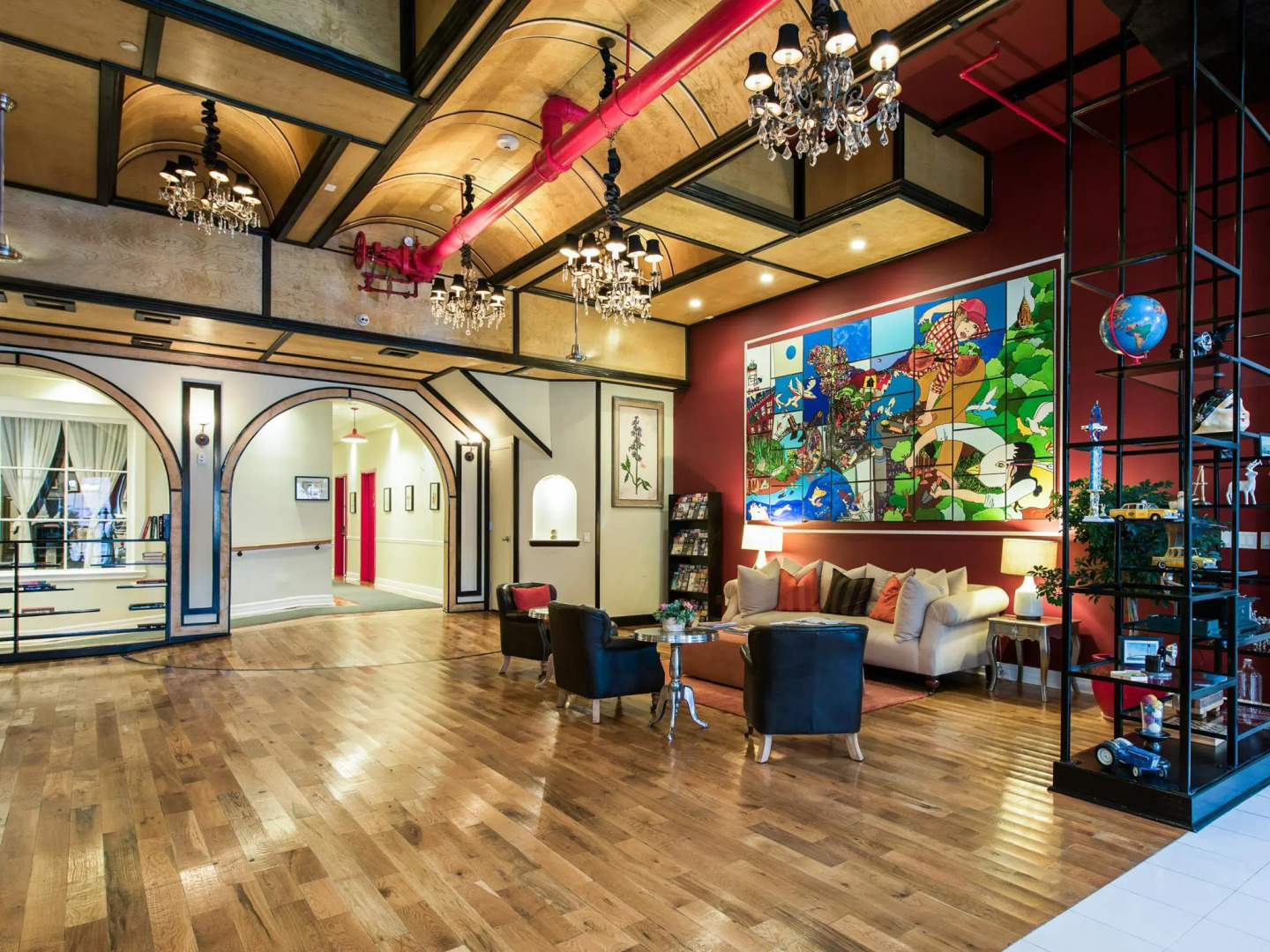 Photo - The Box House Hotel