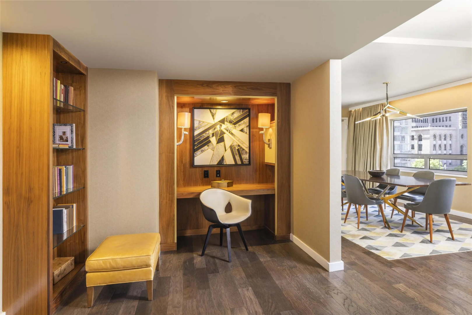 Photo - The Statler Dallas Curio Collection By Hilton