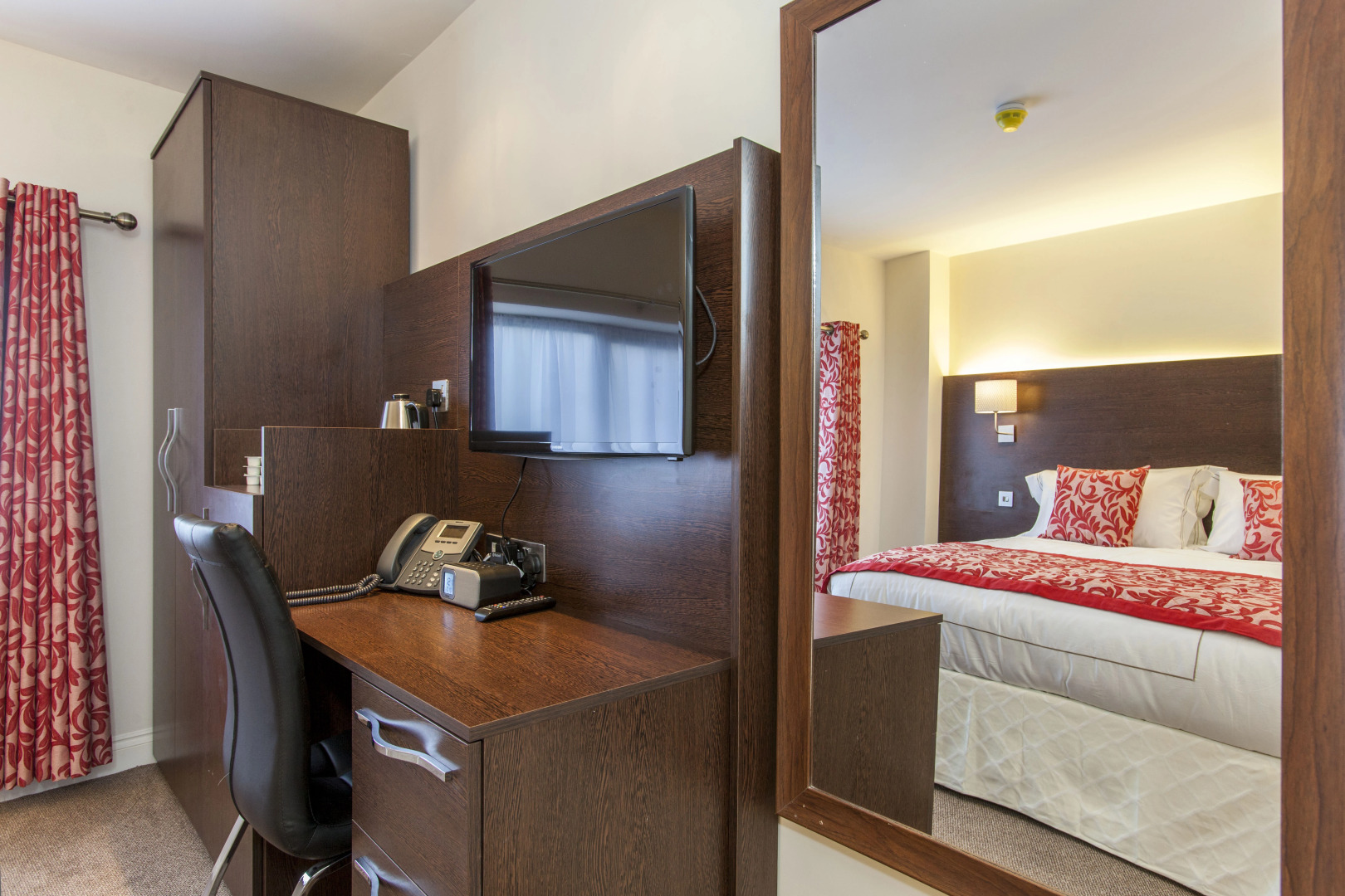 Photo - Hotel Shepherds Bush London