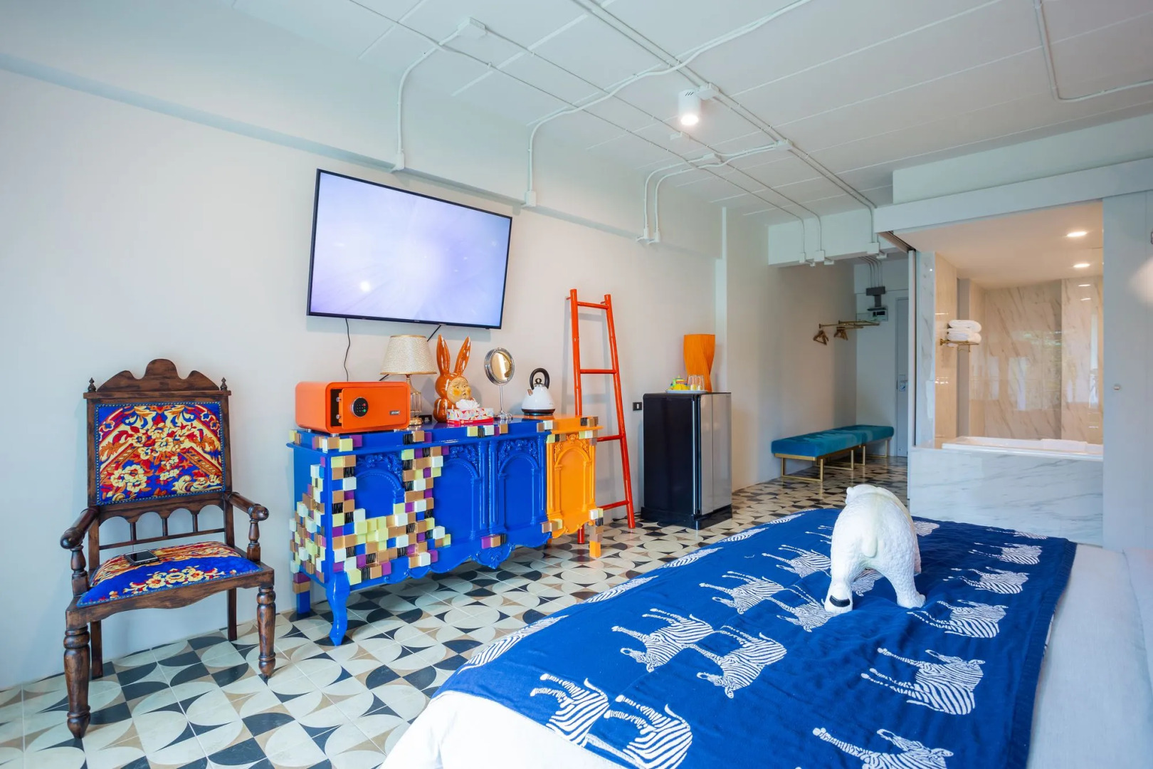 Photo - River Art Hotel