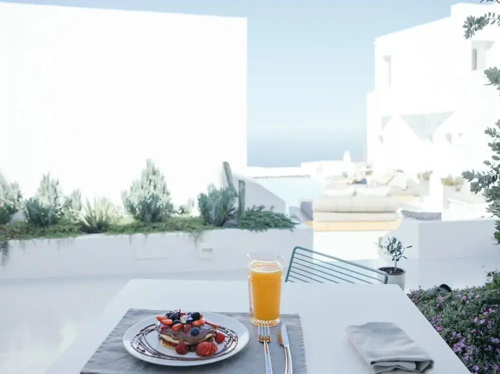 Photo - Akra Suites & Spa