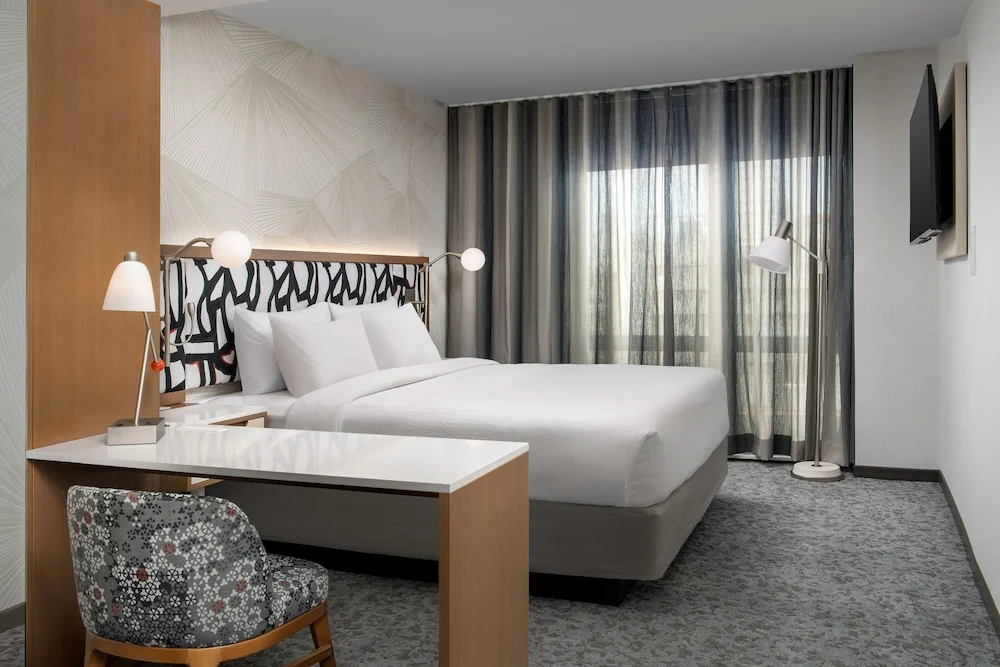 Foto - SpringHill Suites by Marriott New York Queens