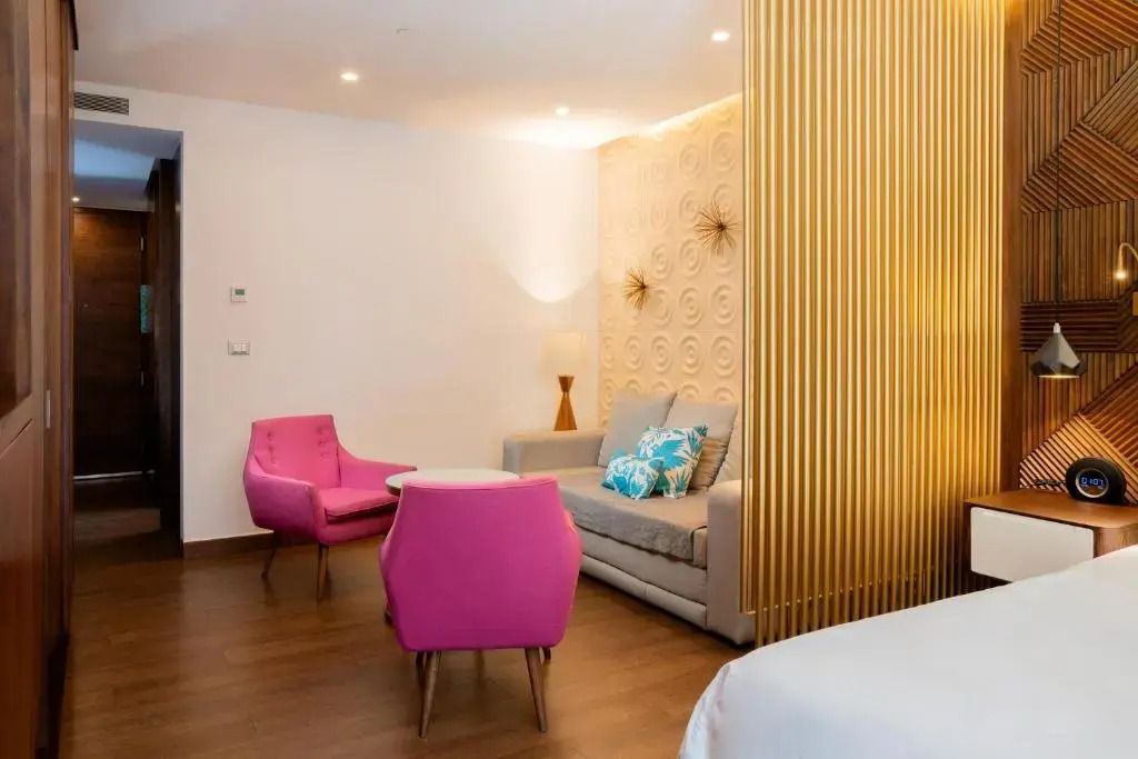 Photo - The Fives Downtown Hotel & Residences, Curio Collection by Hilton