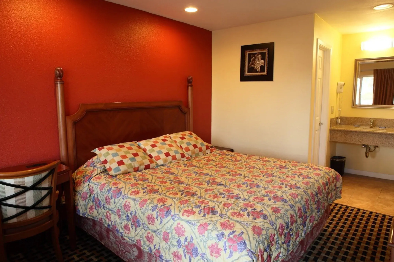 Photo - Bay Breeze Inn