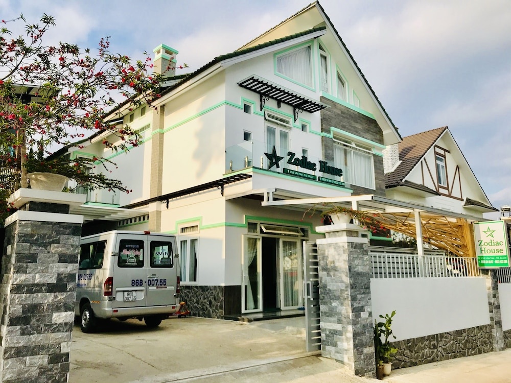 Zodiac House