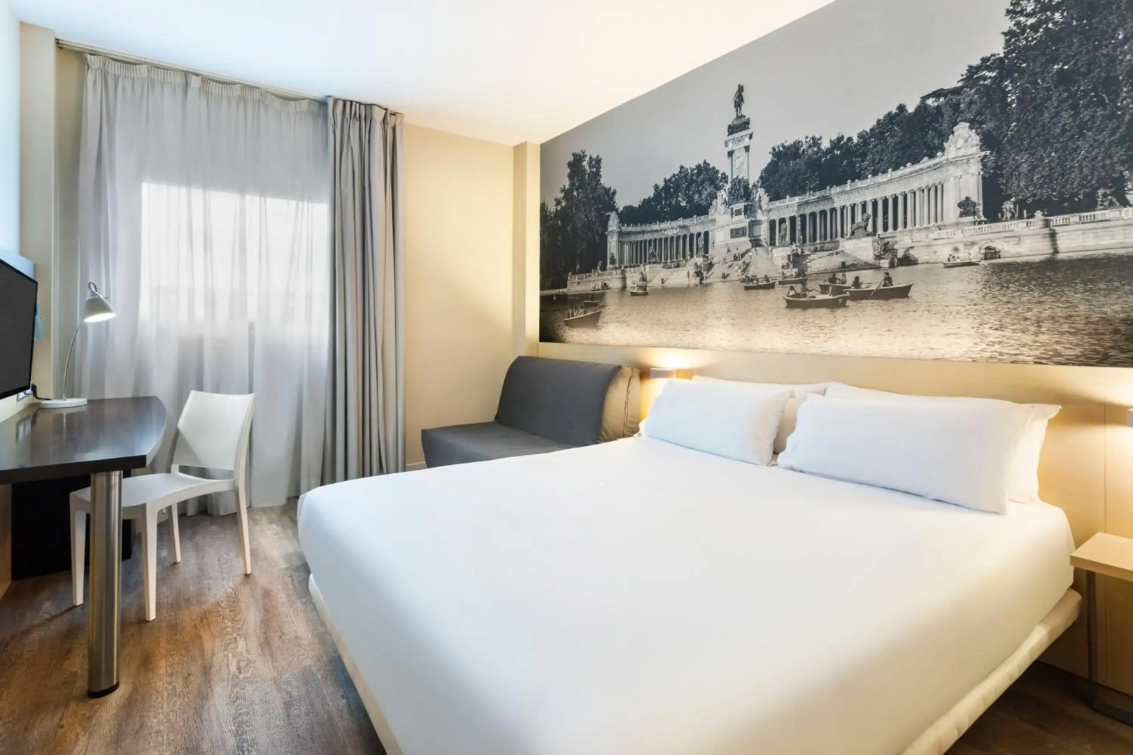 Foto - B&B Madrid Aeropuerto T1 T2 T3