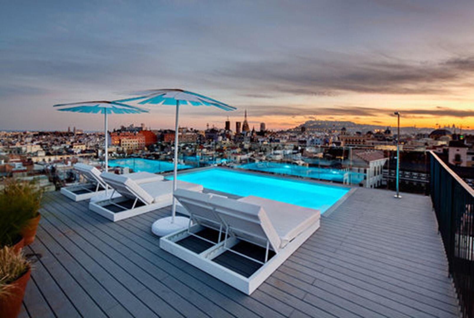 Photo - Yurbban Trafalgar Hotel