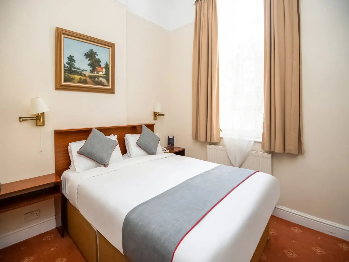 Foto - St George's Hotel