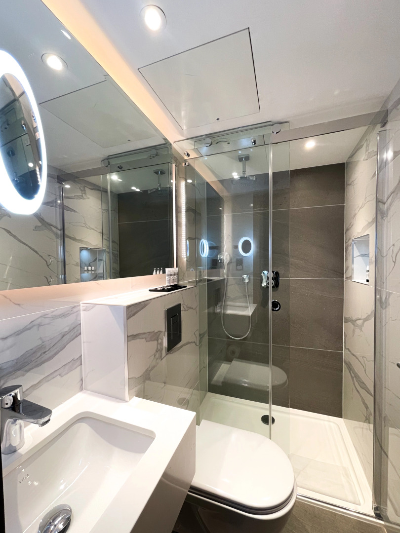 Photo - Oxford Hotel