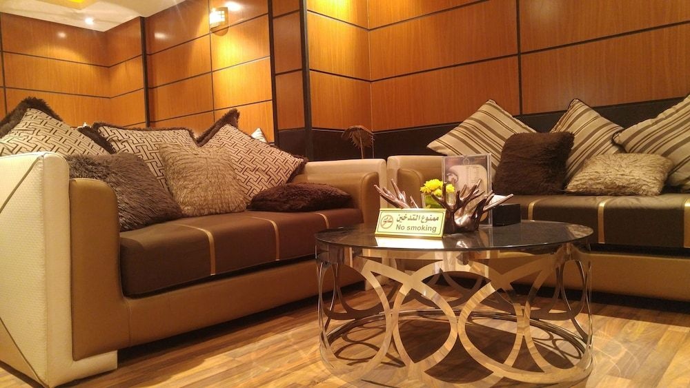 Foto - Al Muhaidb Residence Al Takhasossi 3