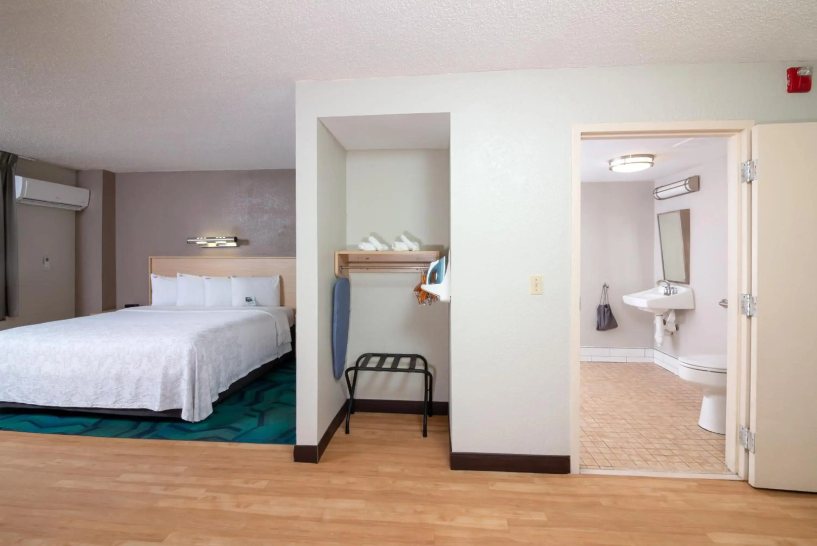 Foto - Red Roof PLUS Miami Airport